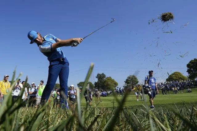Europe's Tommy Fleetwood plays out of the rough on the 15th hole during his morning Foursome match at the Ryder Cup golf tournament at the Marco Simone Golf Club in Guidonia Montecelio, Italy, Friday, September 29, 2023. (Photo by Andrew Medichini/AP Photo)