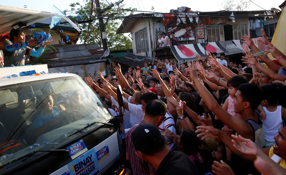 Philippine Presidential Campaign Drawing to a Close