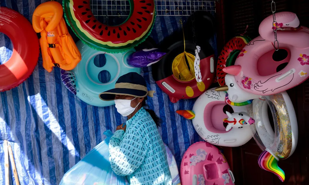 A Look at Life in Thailand, Part 1/2