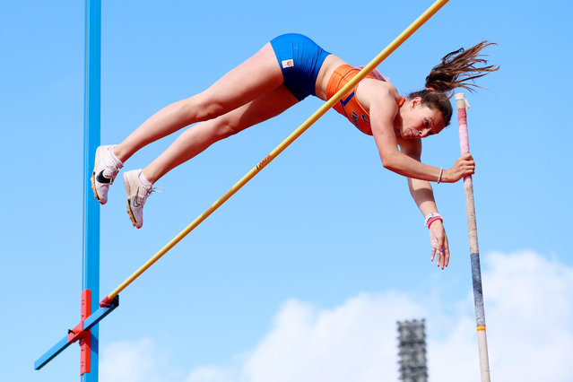 Elise de Jong of Team Netherlands competes in the Women's Pole Vault during day two of the European Athletics U20 Championships 2025 on August 08, 2025 in Tampere, Finland. (Photo by Maja Hitij/Getty Images for European Athletics)