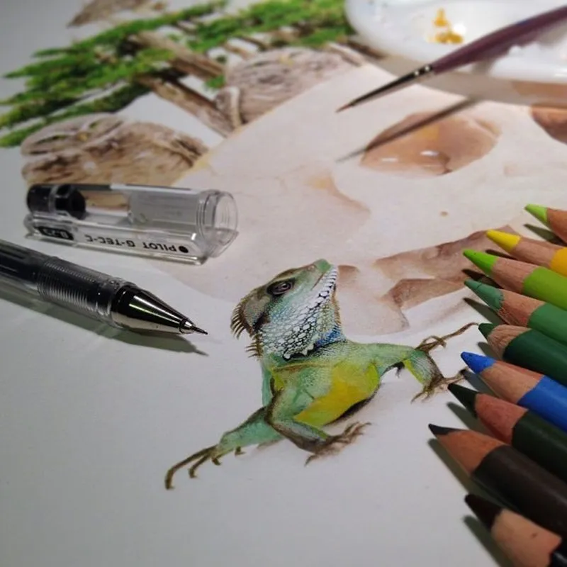 Hyperrealism Drawings with Pencil by Karla Mialynne