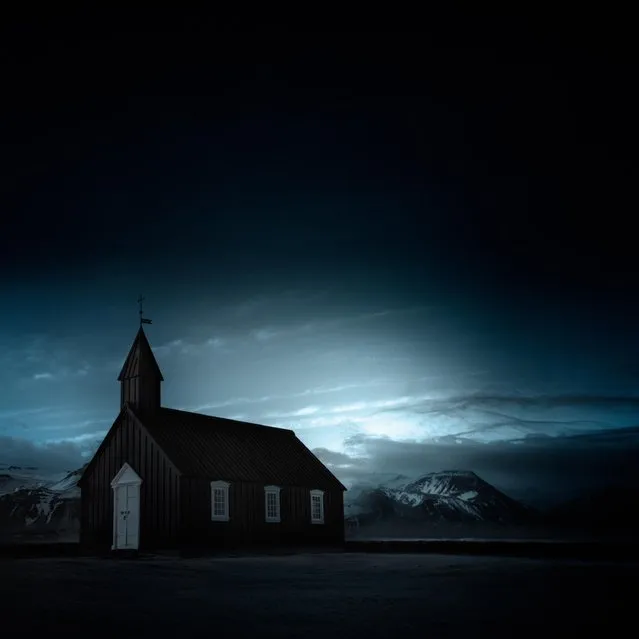 Location: The Black Church, Búðir, Snæfellsnes Peninsula. (Photo by Andy Lee/Caters News)