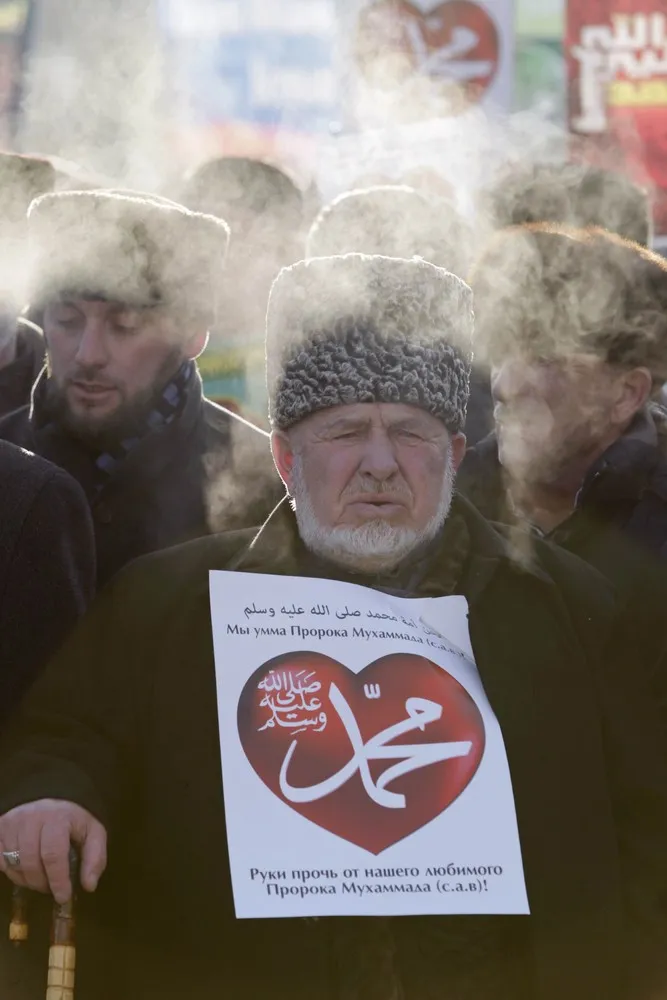 Chechens Protest Mohammad Cartoons