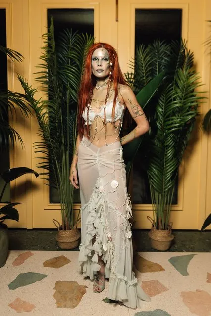 American singer Halsey at the annual Vas Morgan and Michael Braun's Halloween Party on October 28, 2023 in Los Angeles, California. (Photo by Splash News and Pictures)