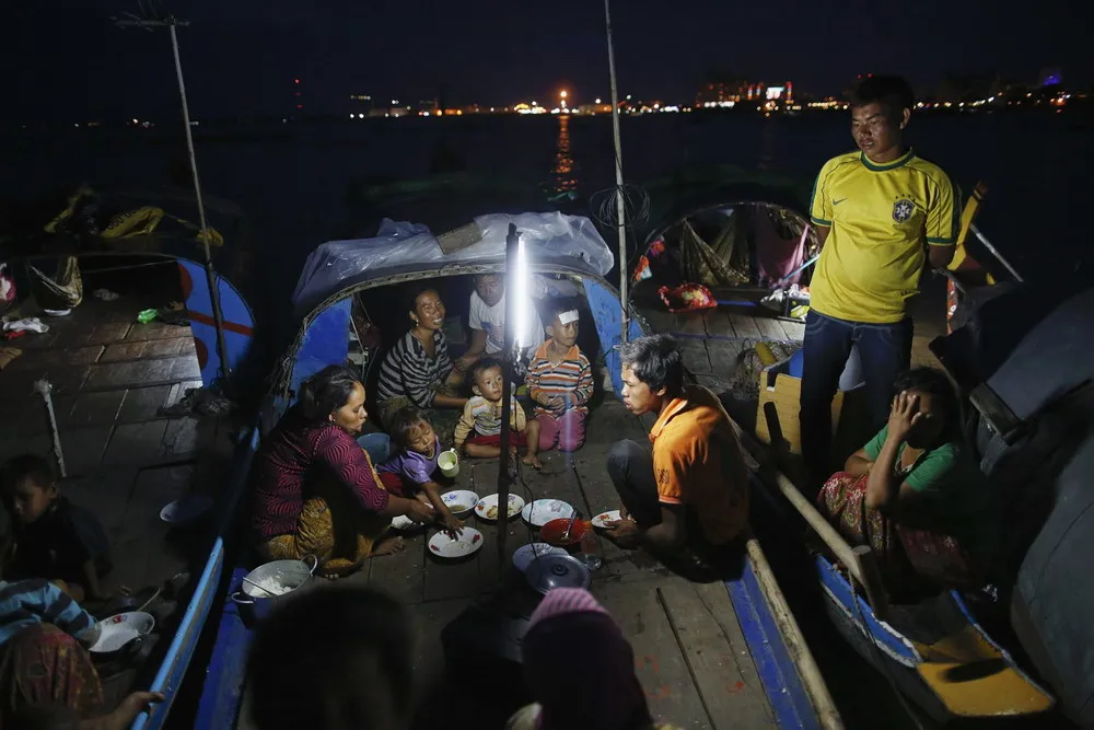 A Nomadic Life on the Water in Phnom Penh, Cambodia