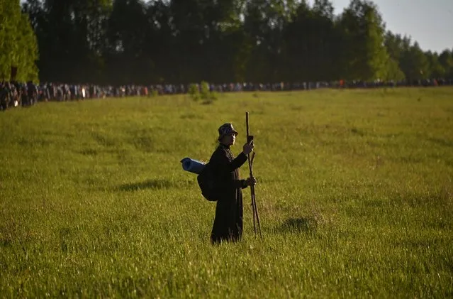 Orthodox believers go on pilgrimage celebrating the icon of St. Nicholas in Kirov Region, Russia on June 4, 2021. (Photo by Alexey Malgavko/Reuters)