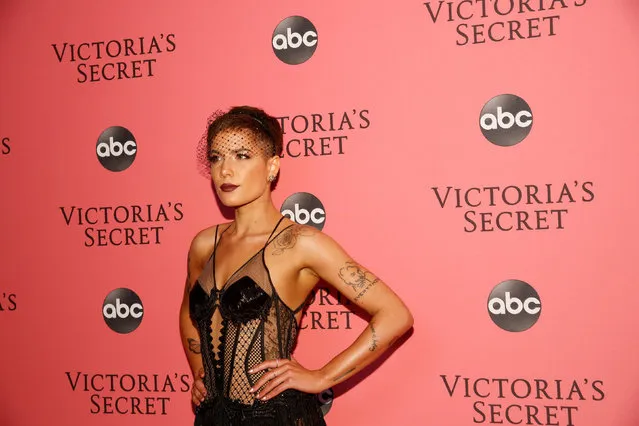 Halsey arrives on the pink carpet of the 2018 Victoria's Secret Fashion Show at Pier 94 in the Manhattan borough of New York City, U.S., November 8, 2018. (Photo by Caitlin Ochs/Reuters)