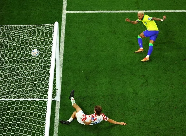 Neymar #10 of Brazil scores his team's first goal during the FIFA World Cup Qatar 2022 quarter final match between Croatia and Brazil at Education City Stadium on December 9, 2022 in Al Rayyan, Qatar. (Photo by Fabrizio Bensch/Reuters)