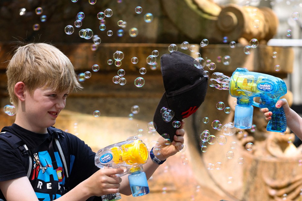 Some Photos: Soap Bubbles