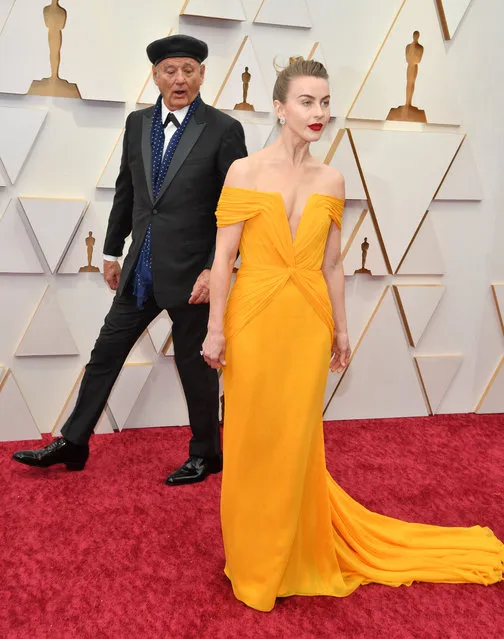American actor Bill Murray and American dancer Julianne Hough attend the 94th Annual Academy Awards at Hollywood and Highland on March 27, 2022 in Hollywood, California. (Photo by Stephen Lovekin/Rex Features/Shutterstock)