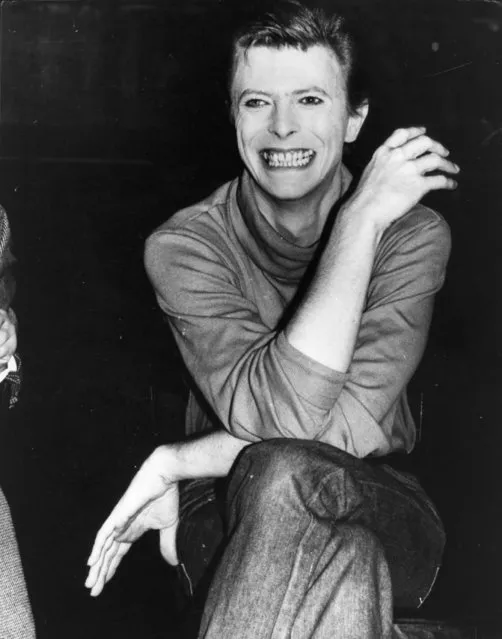 October 1980: Rock singer David Bowie takes a break from his current project; playing the title role in a broadway play based on the life of John Merrick, the hideously deformed ' Elephant Man'. Bowie uses mime to convey the character's deformity, rather than relying on elaborate make-up. The play has opened to critical acclaim, with Bowie's performance in particular receiving praise. (Photo by Keystone Features/Getty Images)