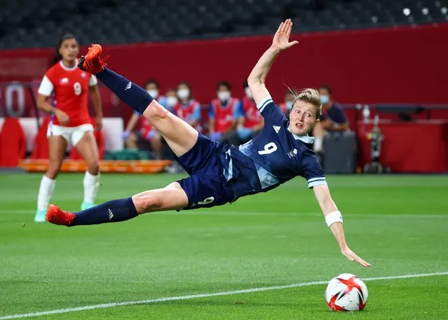 Ellen White #9 of Team Great Britain scores their side's second goal during the Women's First Round Group E match between Great Britain and Chile during the Tokyo 2020 Olympic Games at Sapporo Dome on July 21, 2021 in Sapporo, Hokkaido, Japan. (Photo by Kim Hong-Ji/Reuters)