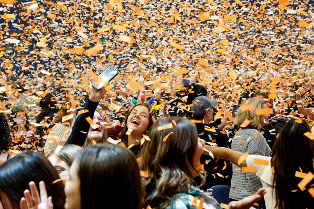 A view of the venue during iHeartRadio 103.5 KISS FM's Jingle Ball 2024 Presented By Capital One at Allstate Arena on December 09, 2024 in Rosemont, Illinois. (Photo by Jeff Schear/Getty Images for iHeartRadio)