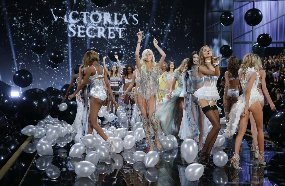 Victoria's Secret Fashion Show 2014, Part 2/2
