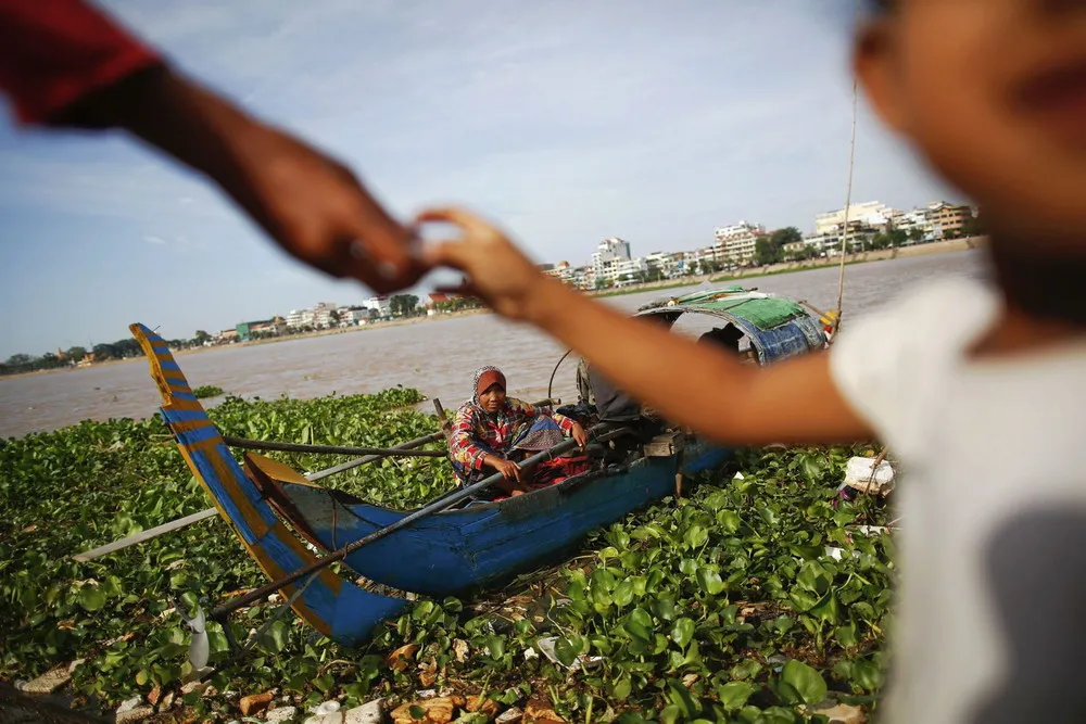 A Nomadic Life on the Water in Phnom Penh, Cambodia