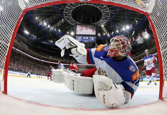 Russia's goaltender Sergei Bobrovski reacts during their Ice Hockey World Championship final game against Canada at the O2 arena in Prague, Czech Republic May 17, 2015. (Photo by Andre Ringuette/Reuters)
