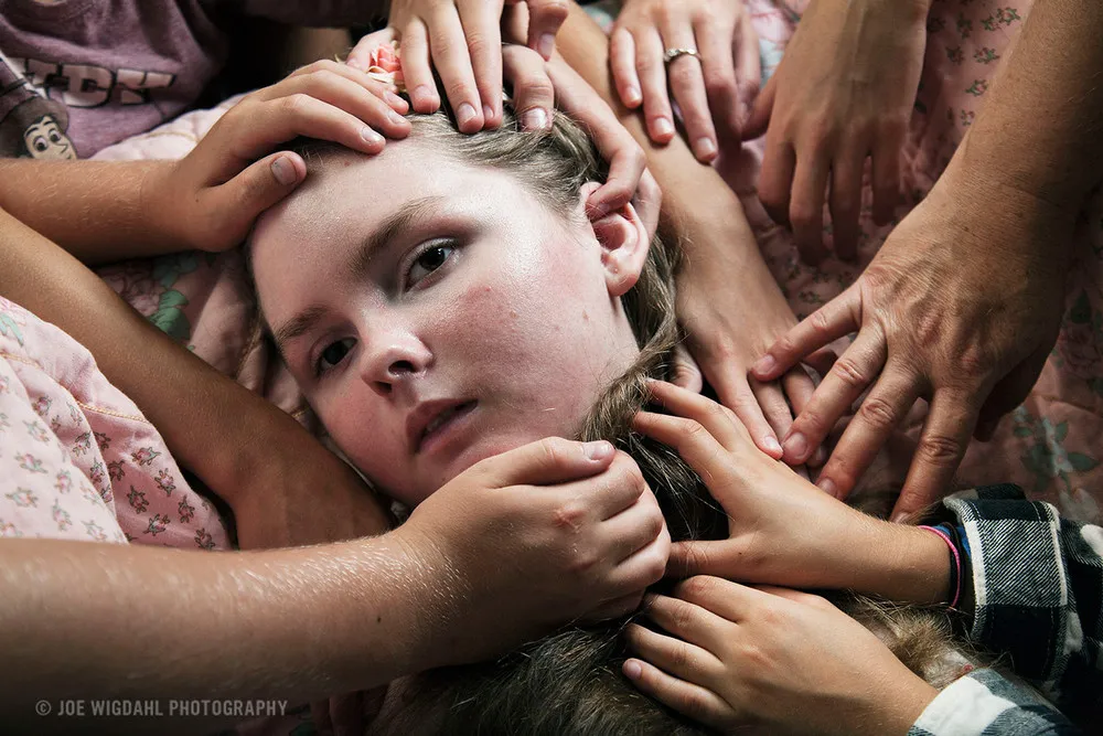 Spectacular Winners of the Head on Photo Festival