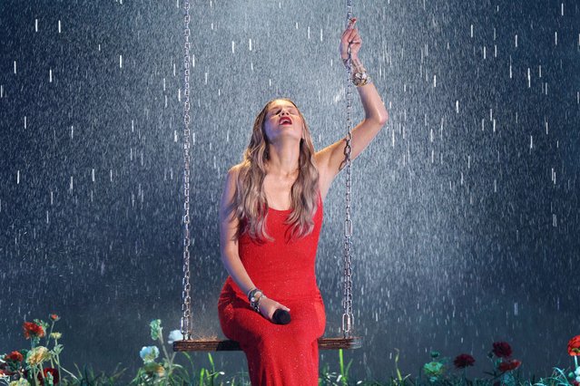 Kelsea Ballerini performs at the 59th Annual Country Music Association Awards in Nashville, Tennessee, U.S., November 19, 2025. (Photo by Seth Herald/Reuters)