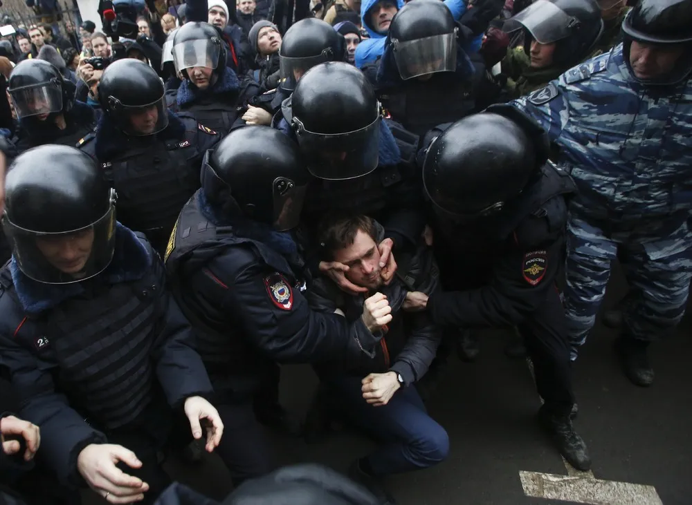 Activists Protesting Putin in Moscow