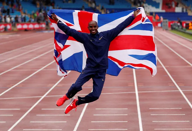Mo Farah of Great Britain celebrates winning the Men's 3000m, his last UK track race during the Muller Grand Prix Birmingham as part of the IAAF Diamond League 2017 at Alexander Stadium on August 20, 2017 in Birmingham, United Kingdom. (Photo by Andrew Boyers/Reuters/Action Images)