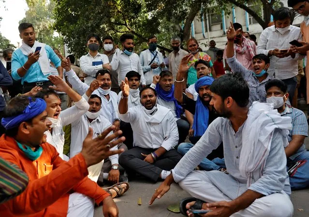 Demonstrators shout slogans during a protest after the death of a rape victim inside the premises of Safdarjung Hospital in New Delhi, India, September 29, 2020. (Photo by Danish Siddiqui/Reuters)