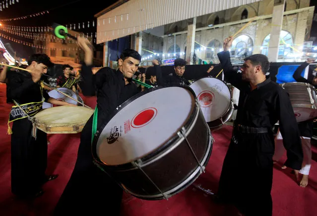 Shi'ite Muslims commemorate Ashura in Najaf, Iraq  October 10, 2016. (Photo by Alaa Al-Marjani/Reuters)