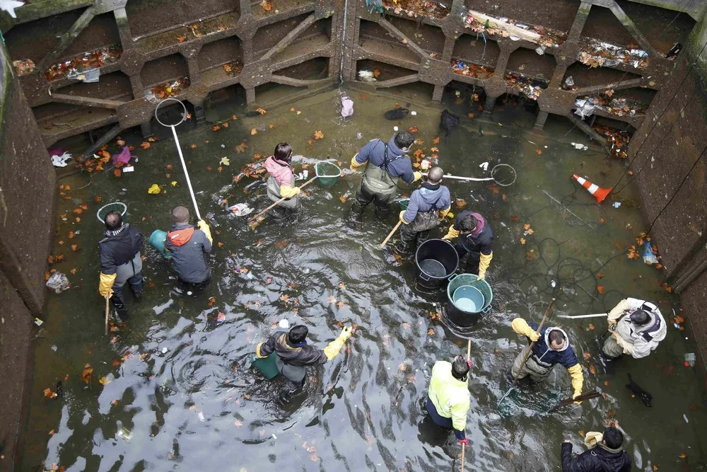 Canal Saint-Martin Reveals its Secrets