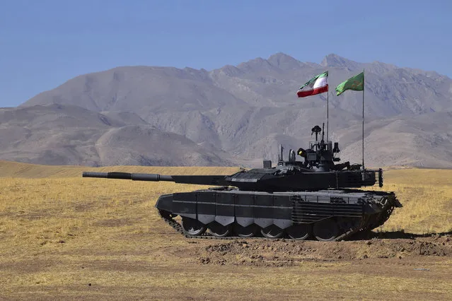 This picture released by the official website of the Iranian Defense Ministry on Sunday, March 12, 2017, shows domestically manufactured tank called “Karrar” in an undisclosed location in Iran. Iran's semi-official Fars news agency is reporting that the country has unveiled a domestically manufactured tank and has launched a mass-production line. (Photo by Iranian Defense Ministry via AP Photo)