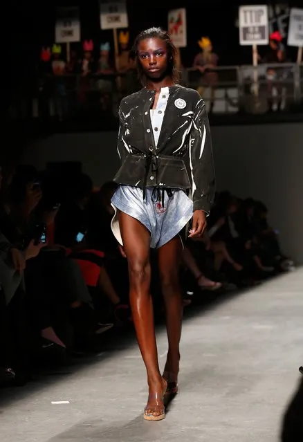 A model walks the runway at the Vivienne Westwood Red Label show during London Fashion Week Spring/Summer 2016 on September 20, 2015 in London, England. (Photo by Tristan Fewings/Getty Images)