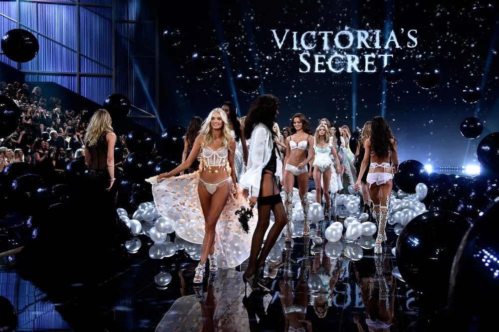 Victoria's Secret Fashion Show 2014, Part 2/2