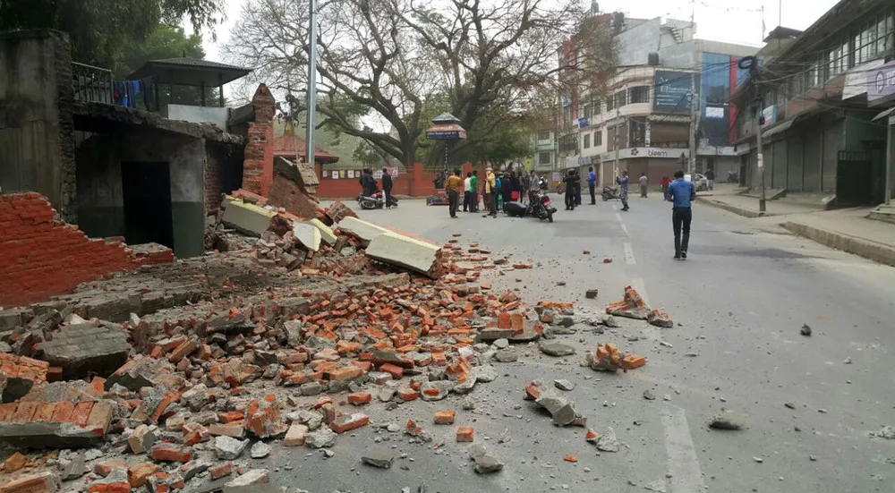 Magnitude 7.8 Earthquake hits Nepal (150+ Photos)