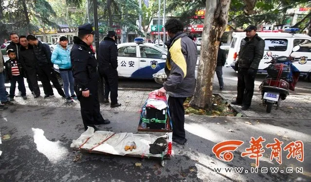 Fake Сrippled In China
