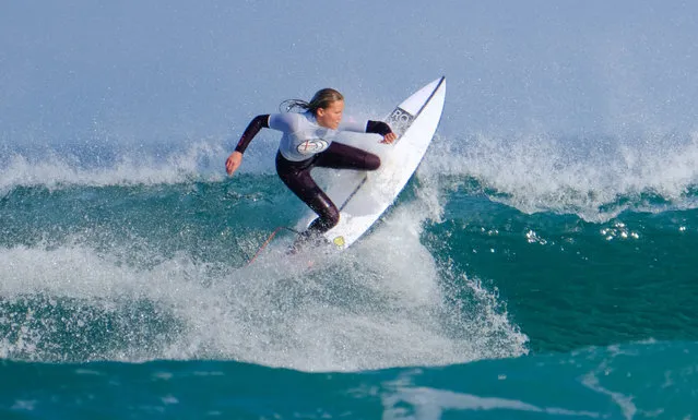 Tegan Blackford surfing in the Women' Open Semifinal at the Caravan and Motorhome Club English Nationals Surf Championships at Watergate Bay, Newquay, Cornwall on May 8, 2022 in Newquay England UK. (Photo by Graham Stone/Avalon)