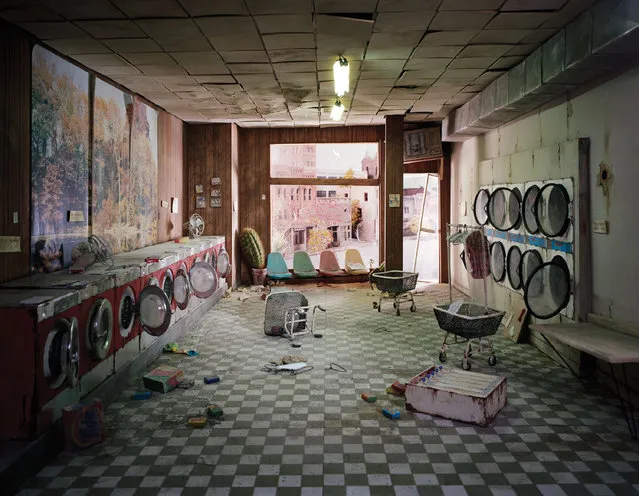 Laundromat, 2008. (Photo by Lori Nix)