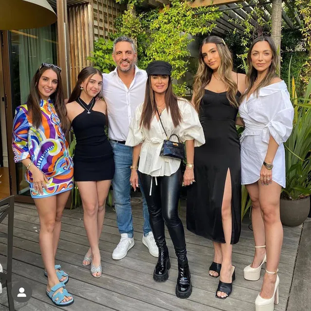 American actress, socialite and television personality Kylie Richards (C) and her family pose for a photo in Paris in the second decade of July 2022. (Photo by kylerichards18/Instagram)