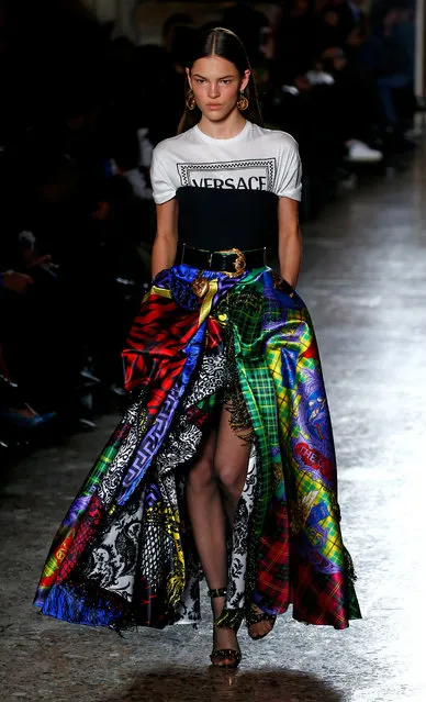 A model presents a creation from the Versace Autumn/Winter 2018 women collection during Milan Fashion Week in Milan, Italy February 23, 2018. (Photo by Tony Gentile/Reuters)