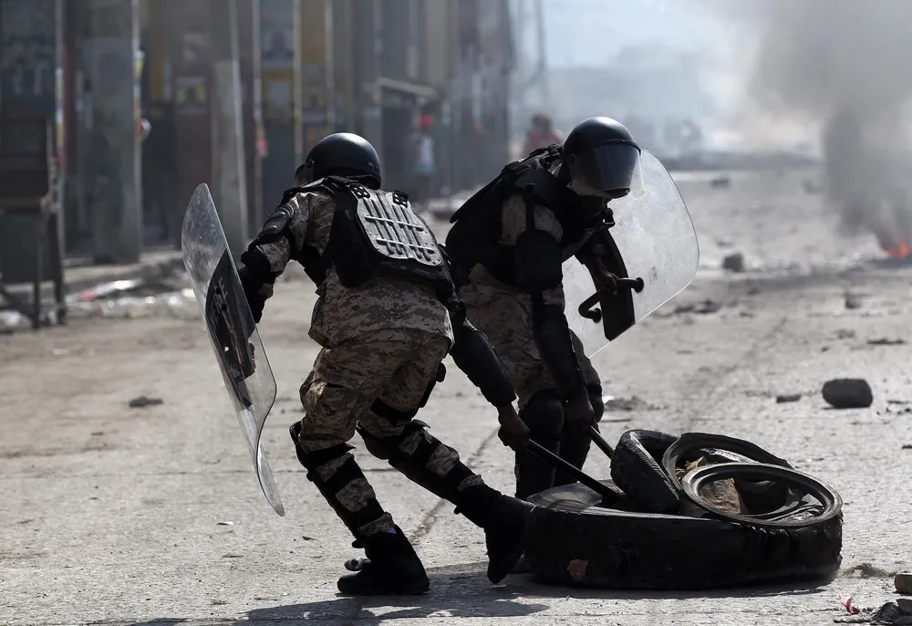 The Day in Photos – November 24, 2016