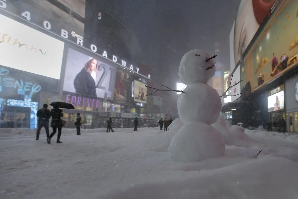 Blizzard Blasts American East Coast