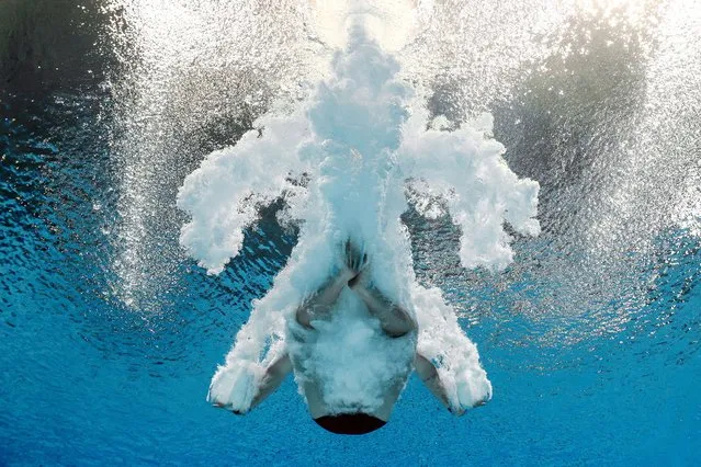 England's Matthew Lee competes in the men's 10m platform preliminary during the Commonwealth Games at the Sandwell Aquatics Center in in Birmingham, England on August 7, 2022. (Photo by Stefan Wermuth/Reuters)
