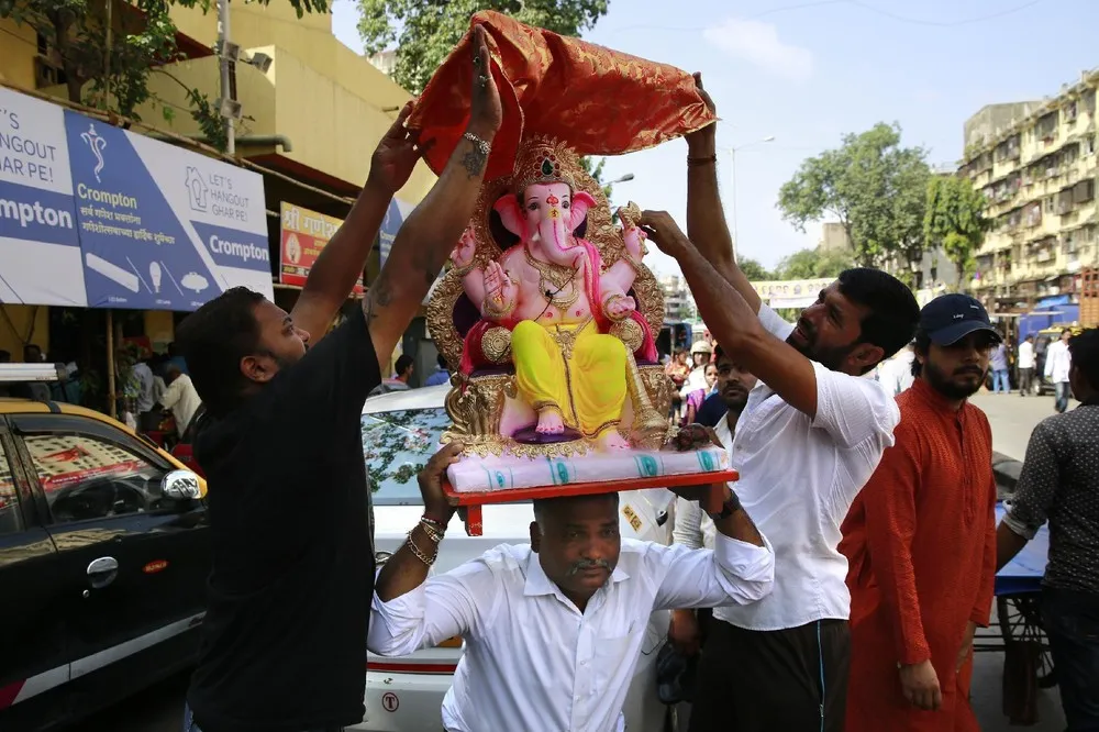 Ganesh Chaturthi Festival 2016