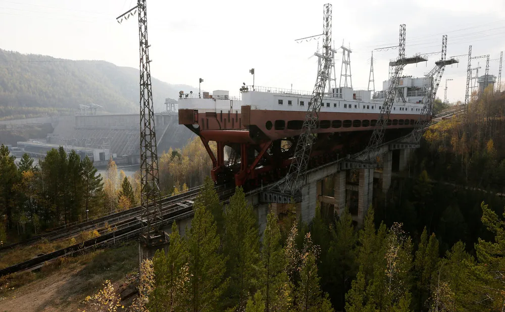 The Day in Photos – October 4, 2016