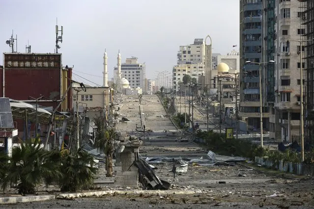 Part of the damage on al Rashid main Street caused by Israeli bombardment on Gaza City, Monday, October 23, 2023. (Phoot by Abed Khaled/AP Photo)