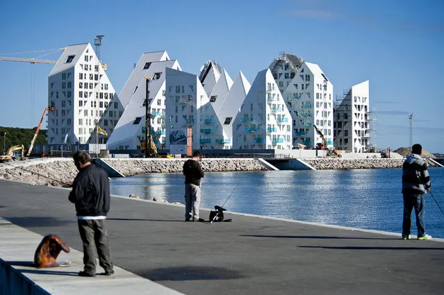 The Iceberg By CEBRA + JDS + SeARCH + Louis Paillard Architects
