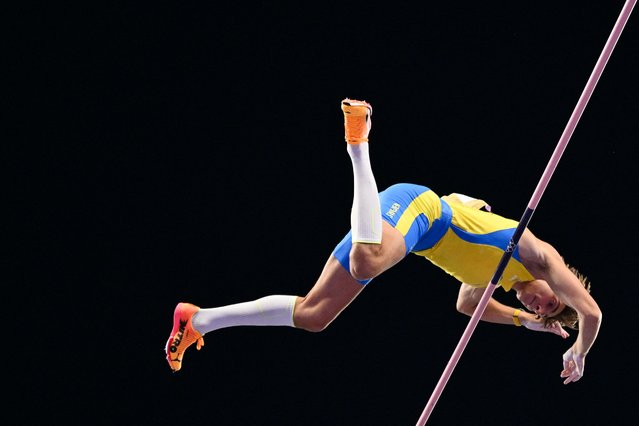 Sweden's Armand Duplantis passes 6.10m and sets the new Olympic record in the men's pole vault final of the athletics event at the Paris 2024 Olympic Games at Stade de France in Saint-Denis, north of Paris, on August 5, 2024. (Photo by Kirill Kudryavtsev/AFP Photo)