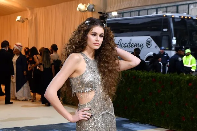US model Kaia Jordan Gerber arrives for the 2022 Met Gala at the Metropolitan Museum of Art on May 2, 2022, in New York. The Gala raises money for the Metropolitan Museum of Art's Costume Institute. The Gala's 2022 theme is “In America: An Anthology of Fashion”. (Photo by Angela  Weiss/AFP Photo)