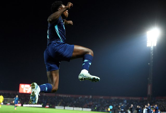 FC Porto's Spanish forward #09 Samuel Omorodion celebrates scoring his second goal and his  team's third goal during the Portuguese League football match between AVS and FC Porto, at the CD Aves stadium in Vila das Aves on October 28, 2024. (Photo by Miguel Riopa/AFP Photo)