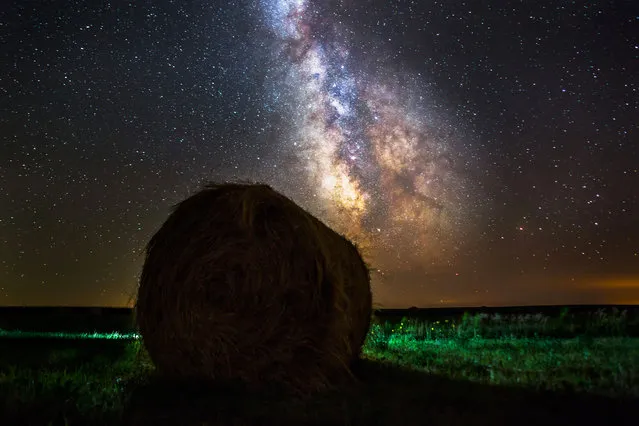 The stunning Milkyway in Midwestern U.S.A.  captured by photographer Randy Halverson in 2013. The stunning skies in Midwestern U.S.A. captured by photographer Randy Halverson. The videographer captured rare footage of the Milky Way, the elusive Northern Lights and raging night storms in some of the most isolated regions of the U.S.A. (Photo by Randy Halverson/Barcroft Media)