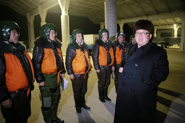 North Korean leader Kim Jong Un guides the night assault combat flight drill of fighter pilots of Hero Kil Yong Jo Pursuit Plane Regiment, in this undated photo released by North Korea's Korean Central News Agency (KCNA) in Pyongyang on December 21, 2016. (Photo by Reuters/KCNA)