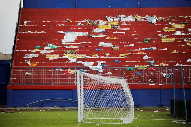 A goalpost is seen after a riot and stampede following soccer match between Arema vs Persebaya at Kanjuruhan stadium in Malang, East Java province, Indonesia on October 2, 2022. (Photo by Willy Kurniawan/Reuters)