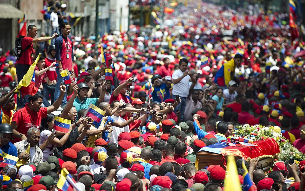 Mourning Late President Hugo Chavez (57 Photos)